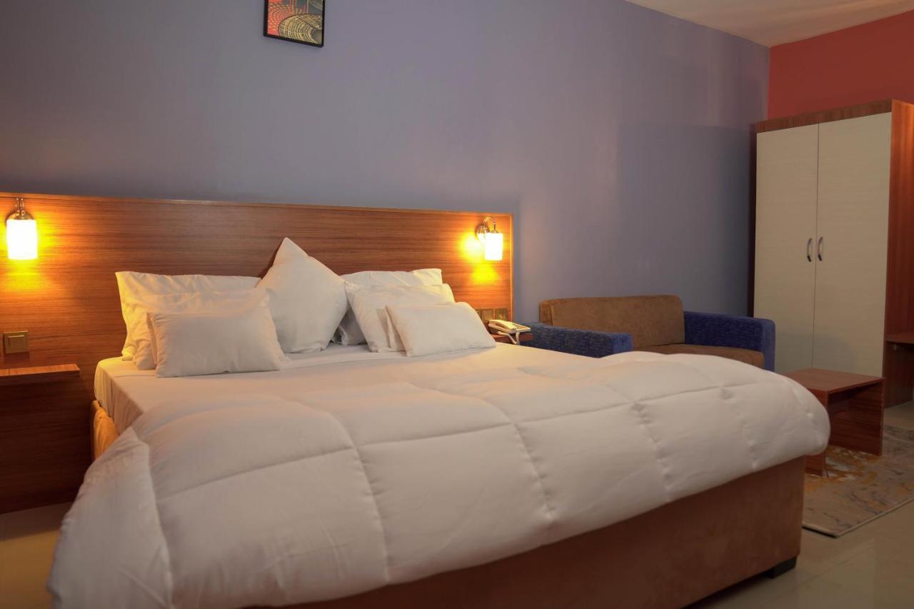 Dialali Hotel 努瓦克肖特 外观 照片