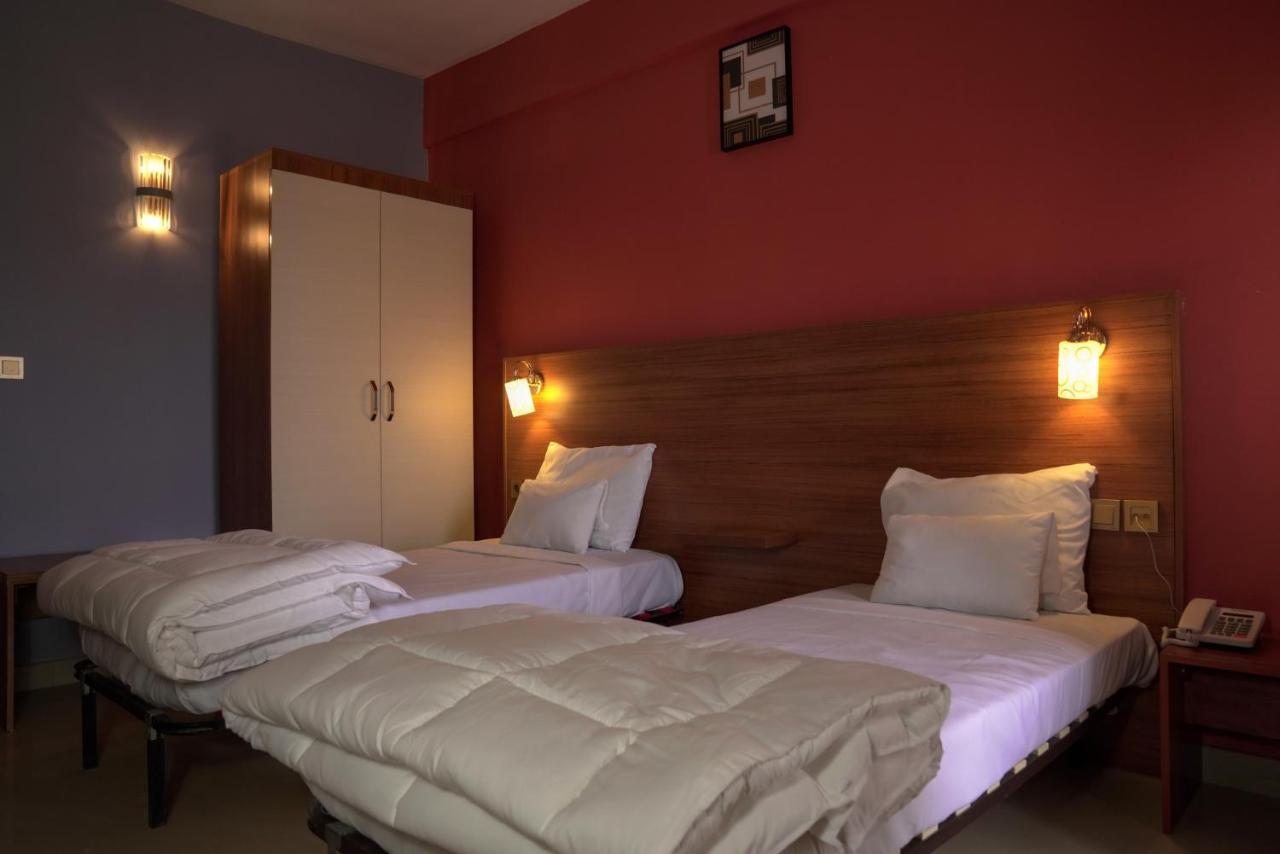 Dialali Hotel 努瓦克肖特 外观 照片