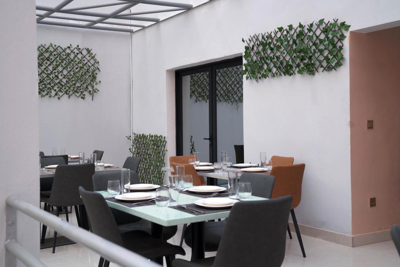 Dialali Hotel 努瓦克肖特 外观 照片